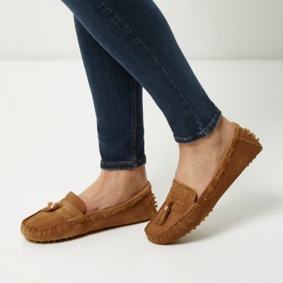 Tan suede tassel driving shoes